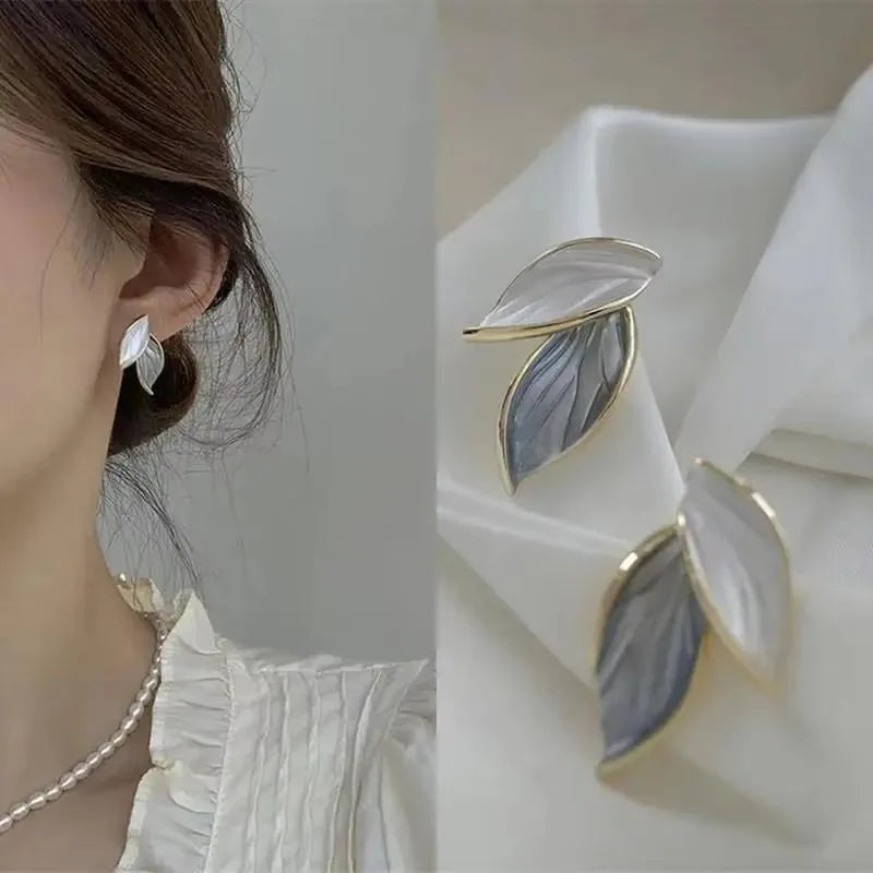 925 Silver Needle Korean Fashion Zircon Geometric Earrings For Women Jewelry 2026 Trending Luxury Crystal Cross Stud Earrings